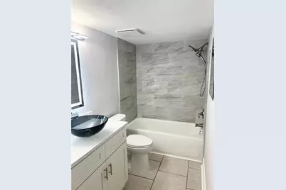 4550 Overlook Drive NE #156, Saint Petersburg, FL 33703 - Photo 7