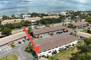 4550 Overlook Dr NE, Saint Petersburg, FL 33703 - Photo 25