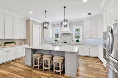 16419 Chapman Crossing Drive, Lithia, FL 33547 - Photo 9