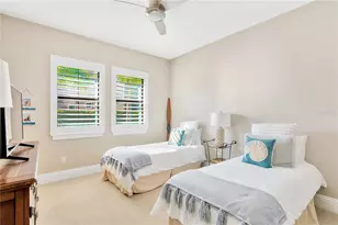 16419 Chapman Crossing Dr, Lithia, FL 33547 - Photo 17