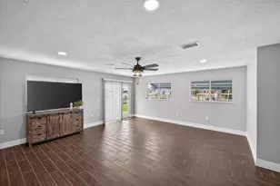 4953 Blue Heron Dr, New Port Richey, FL 34652 - Photo 13