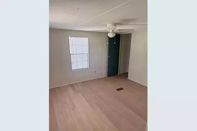 37021 Pauls Drive, Zephyrhills, FL 33541 - Photo 17