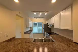 6219 Palma Del Mar Blvd S, Saint Petersburg, FL 33715 - Photo 5