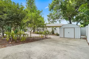 263 22nd St N, Saint Petersburg, FL 33713 - Photo 25