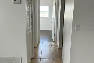 8701 4th St N, Saint Petersburg, FL 33702 - Photo 7