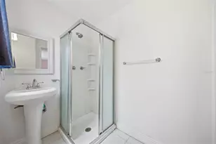 310 40th St S, Saint Petersburg, FL 33711 - Photo 15