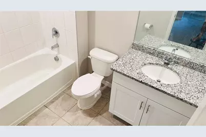 2763 Chestnut Creek Place, Brandon, FL 33510 - Photo 15