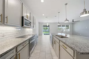 11009 Green Harvest Dr., Riverview, FL 33578 - Photo 7