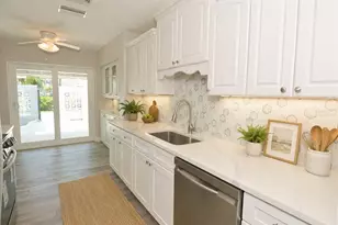 143 N Boca Ciega Point, Saint Petersburg, FL 33708 - Photo 17