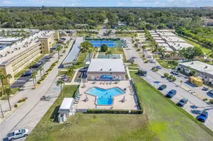 143 N Boca Ciega Point, Saint Petersburg, FL 33708 - Photo 5