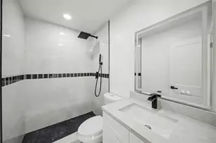 7813 N Matanzas Ave, Tampa, FL 33614 - Photo 13