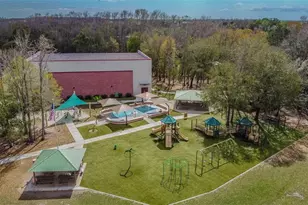 15824 Knollview Dr, Tampa, FL 33624 - Photo 91