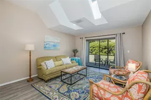 3843 Goldfinch Ct, Palm Harbor, FL 34685 - Photo 5