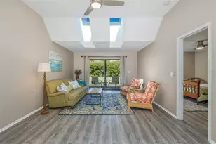 3843 Goldfinch Ct, Palm Harbor, FL 34685 - Photo 1