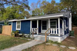 8105 N 12th St, Tampa, FL 33604 - Photo 1