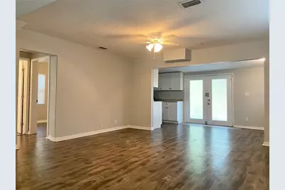 8105 N 12th Street, Tampa, FL 33604 - Photo 5