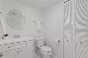 7540 Sunshine Skyway Ln S, Saint Petersburg, FL 33711 - Photo 21