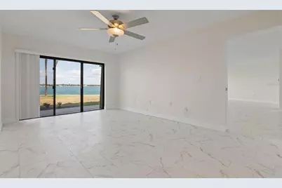 7540 Sunshine Skyway Lane S #T35, Saint Petersburg, FL 33711 - Photo 15