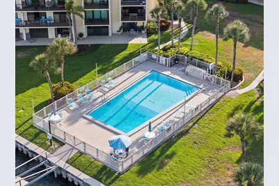7540 Sunshine Skyway Lane S #T35, Saint Petersburg, FL 33711 - Photo 23