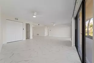 7540 Sunshine Skyway Ln S, Saint Petersburg, FL 33711 - Photo 19