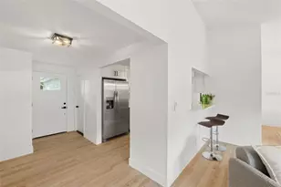 1023 Mineola Cir, Palm Harbor, FL 34683 - Photo 7