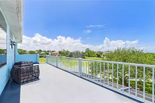2106 Pelican Ct, Tarpon Springs, FL 34689 - Photo 27