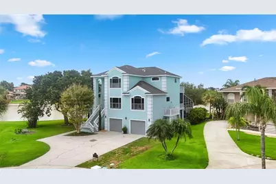 2106 Pelican Court, Tarpon Springs, FL 34689 - Photo 1