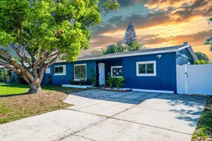 7401 16th St N, Saint Petersburg, FL 33702 - Photo 1