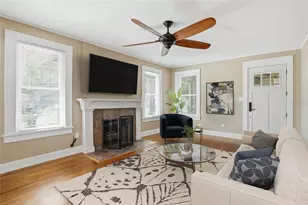 5001 3rd Ave S, Saint Petersburg, FL 33707 - Photo 3