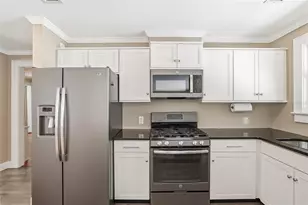 5001 3rd Ave S, Saint Petersburg, FL 33707 - Photo 17