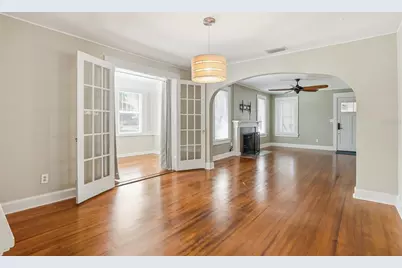 5001 3rd Avenue S, Saint Petersburg, FL 33707 - Photo 9