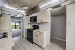 3400 Cove Cay Dr, Clearwater, FL 33760 - Photo 3