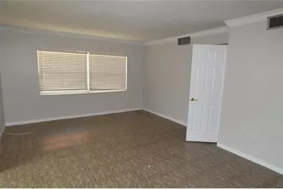 5831 8th Avenue N #206, Saint Petersburg, FL 33710 - Photo 3