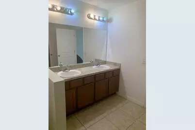 5725 Lacar Way, Lakeland, FL 33805 - Photo 5