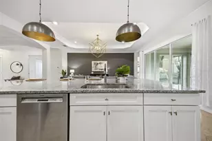 12241 Perennial Pl, Lakewood Ranch, FL 34211 - Photo 13