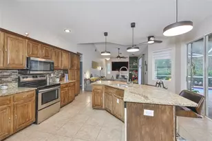 3722 Cypress Meadows Rd, Tampa, FL 33624 - Photo 9