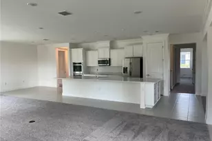 10060 Dolphin Gull Cir, Thonotosassa, FL 33592 - Photo 3