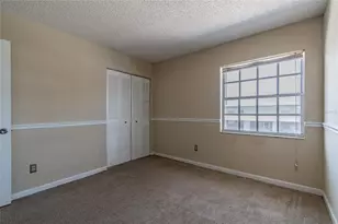 4875 W McElroy Ave, Tampa, FL 33611 - Photo 15