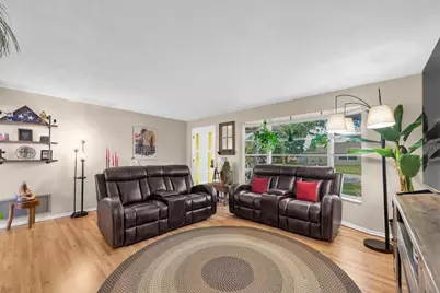 14321 113th Avenue N, Largo, FL 33774 - Photo 11