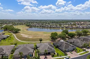 718 Chipper Dr, Sun City Center, FL 33573 - Photo 3