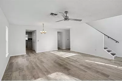 10317 Frog Pond Drive, Riverview, FL 33569 - Photo 9