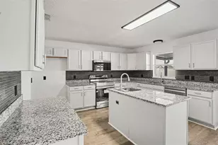 10317 Frog Pond Dr, Riverview, FL 33569 - Photo 15