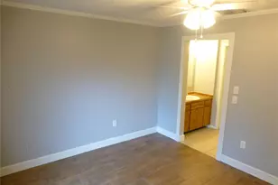 1890 Wolford Rd, Clearwater, FL 33760 - Photo 7