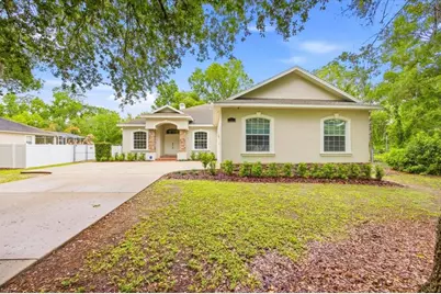 713 Whitehall St, Plant City, FL 33563 - Photo 1