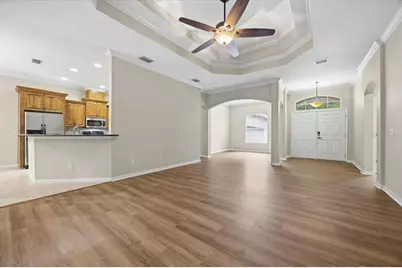 713 Whitehall St, Plant City, FL 33563 - Photo 5