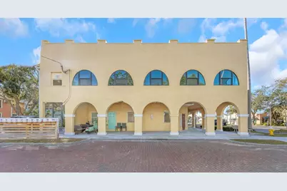 3000 Beach Boulevard S #6, Gulfport, FL 33707 - Photo 1