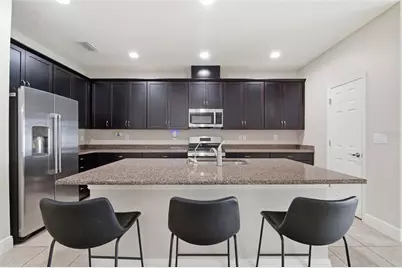 7316 Hermes Court, Apollo Beach, FL 33572 - Photo 9