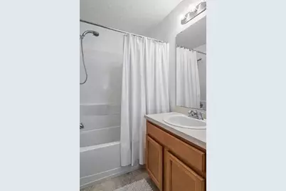 5014 White Sanderling Court, Tampa, FL 33619 - Photo 11