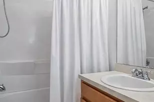 5014 White Sanderling Ct, Tampa, FL 33619 - Photo 11