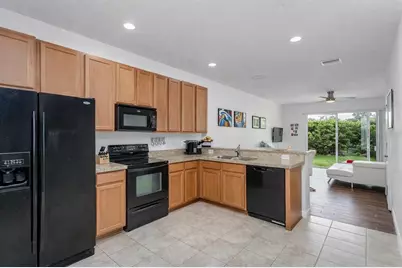 5014 White Sanderling Court, Tampa, FL 33619 - Photo 5